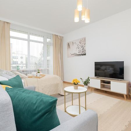 Bright Apartment Warsaw Srodmiescie By Noclegi Renters Exterior foto